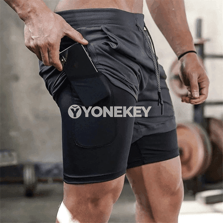 Erkekler üçin 2-in-1 sporty şortik, çalt guradyjy, ýeňil we amatly
