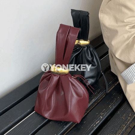 Zenanlar üçin kiçi pu deriden bukulan clutch sumka