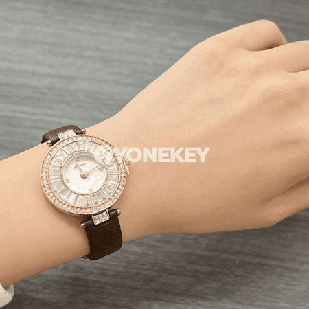 ⌚ Aýal-gyzlar üçin owadan we ýokary hilli sagat ✨