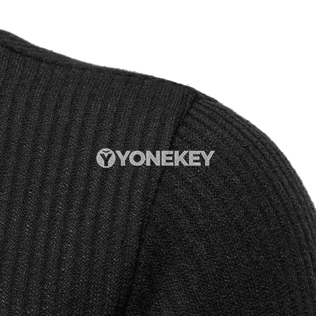 Erkekler üçin slim fit iki gatlakly ýarym zippersiz uzyn ýeňli futbolka