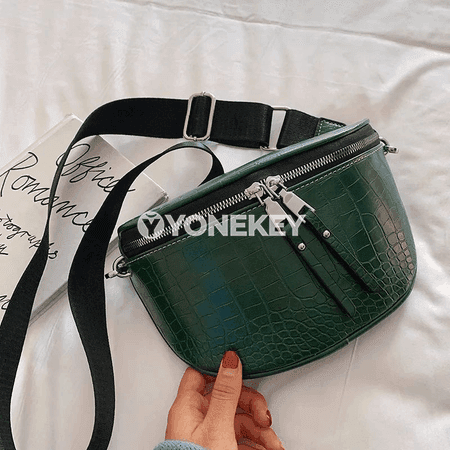 Zenanlar üçin lýuks crossbody sumka, chainli saddle model