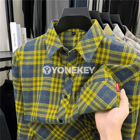 Erkekler üçin ýyly, düşnükli nagyşly flanel köýnek