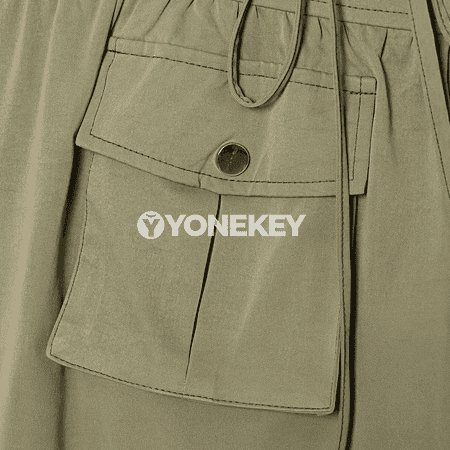 Zenanlar üçin ýaşyl mini ýubka, ýokary moda stili