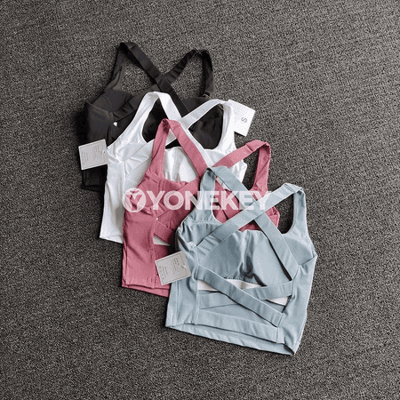 Zenanlar üçin tikinsiz sport bra, dem alýan we amatly
