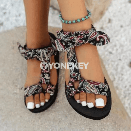 Zenanlar üçin leopar nagyşly döwrebap tomus sandal