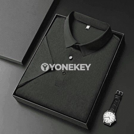 Erkekler üçin ýeňil geometriýaly polo köýnek, tomuslyk, dem alýan
